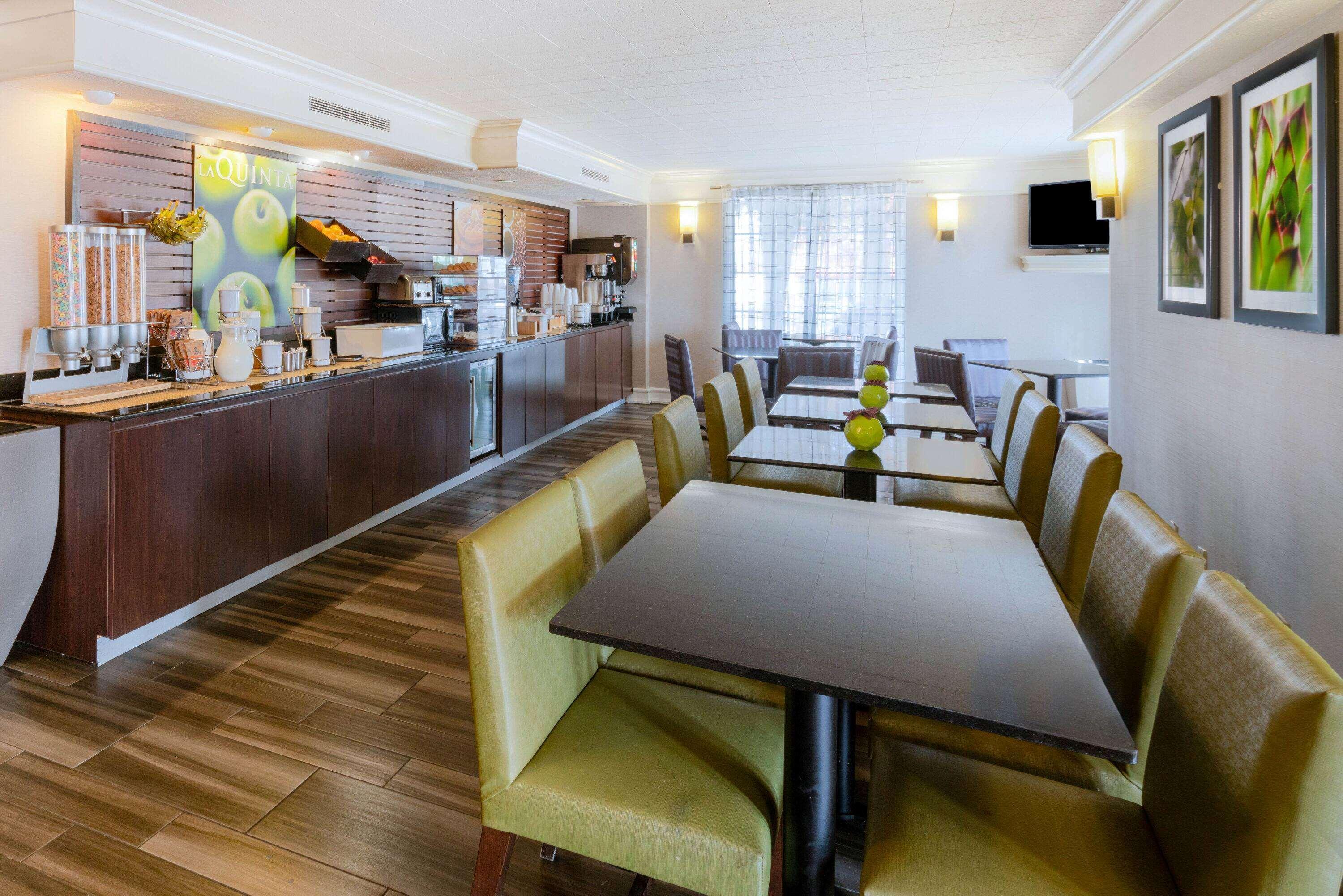La Quinta Inn By Wyndham Nashville South Экстерьер фото